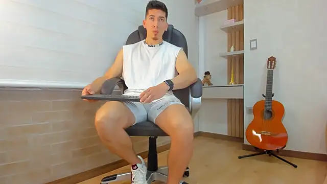 Tombarden online show from December 21, 2025, 7:15 pm