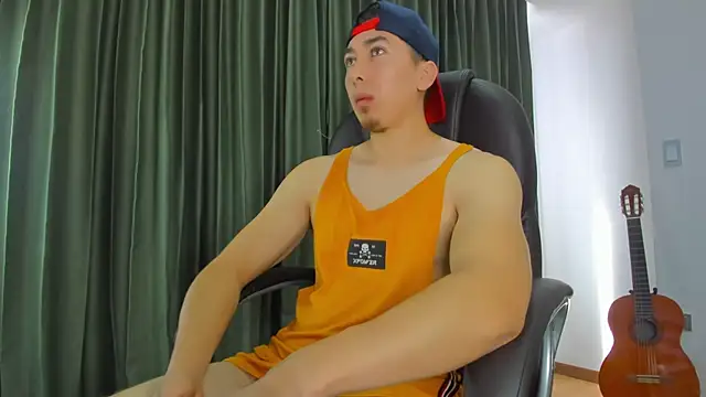 Tombarden online show from March 21, 2025, 7:35 pm