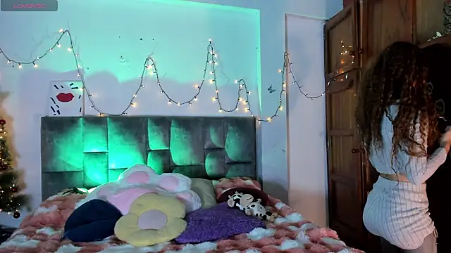 Snapshot of Isangel_ chatting on December 20, 2025, 3:42 am Isangel online show from December 20, 2025, 3:42 am