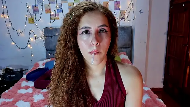 Snapshot of Isangel_ chatting on February 15, 2026, 3:29 am Isangel online show from February 15, 2026, 3:29 am