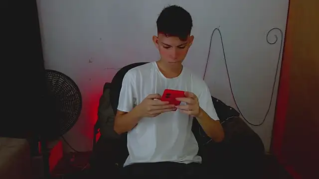 Alexxx lov online show from March 6, 2026, 12:22 pm