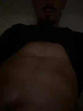 Napoletanobono10 online show from November 7, 2025, 2:27 am