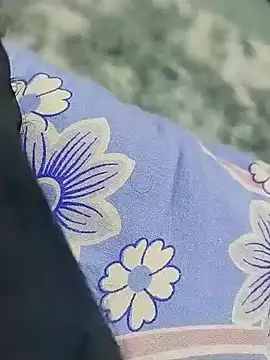 Snapshot of fuckbuddy552 chatting on January 28, 2025, 12:15 am fuckbuddy552 online show from January 28, 2025, 12:15 am