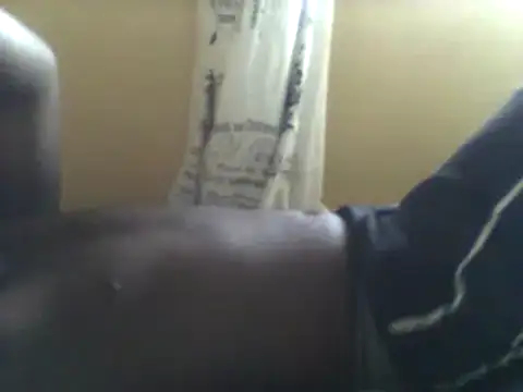 Snapshot of lenzi441 chatting on March 20, 2025, 1:04 pm lenzi441 online show from March 20, 2025, 1:04 pm