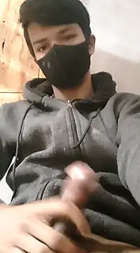 Snapshot of HomeCum chatting on January 25, 2025, 3:30 am HomeCum online show from January 25, 2025, 3:30 am