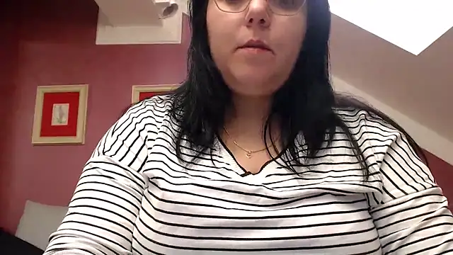 Wetandnaughtyxx online show from March 7, 2026, 9:37 am