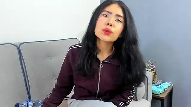 Alice evans lov online show from January 13, 2026, 1:15 pm