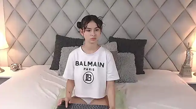 LalyCastro online show from February 8, 2025, 7:16 pm