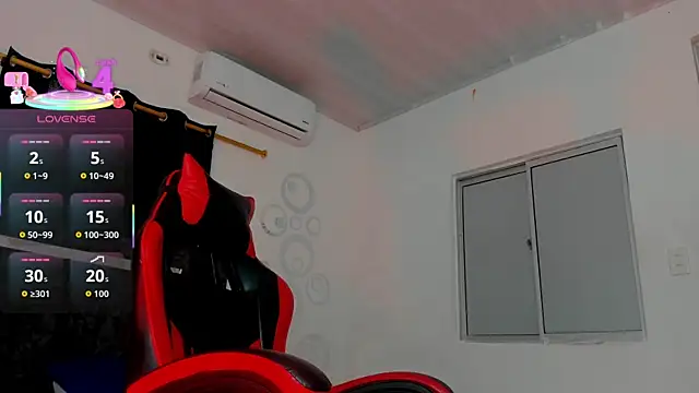 Nicol TransGirl online show from January 15, 2026, 4:16 am