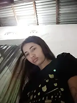 Snapshot of -Nicol chatting on February 25, 2026, 10:04 am -Nicol online show from February 25, 2026, 10:04 am