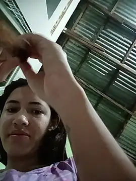 Snapshot of -Nicol chatting on March 1, 2026, 10:04 am -Nicol online show from March 1, 2026, 10:04 am