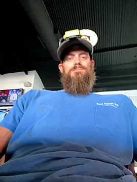 SUCKMEDEEP69 online show from November 7, 2025, 5:17 pm