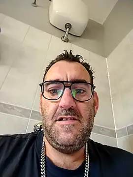 Snapshot of Hardasanut chatting on October 11, 2025, 8:59 am Hardasanut online show from October 11, 2025, 8:59 am