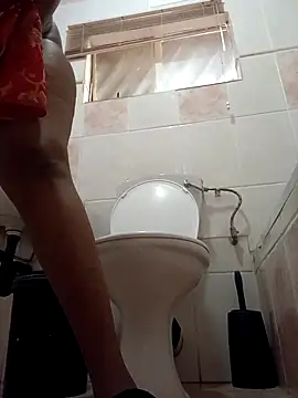 Liquor Rose online show from January 28, 2025, 9:08 pm