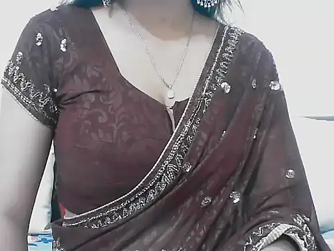 Snapshot of kajal__bhabhi_ chatting on November 1, 2025, 3:50 pm kajal bhabhi online show from November 1, 2025, 3:50 pm