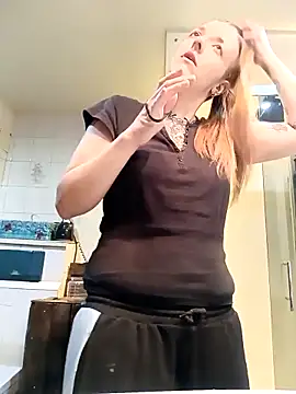 Astrid-Gilbert online show from February 19, 2025, 7:50 am