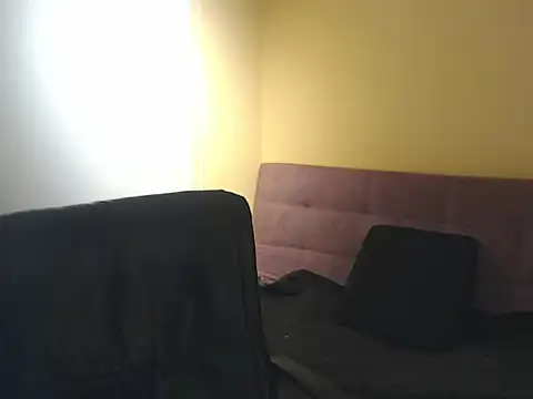 Snapshot of emily_fox_3 chatting on September 12, 2025, 3:28 am emily fox 3 online show from September 12, 2025, 3:28 am