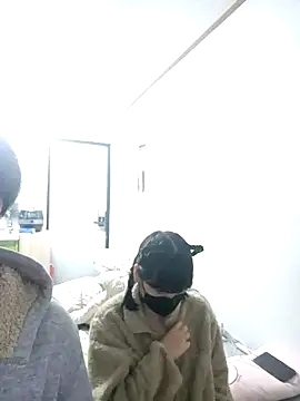 Snapshot of cutie_koreancouple chatting on February 26, 2025, 5:10 pm cutie koreancouple online show from February 26, 2025, 5:10 pm