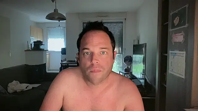 Funnyjul31 online show from March 28, 2026, 4:19 pm