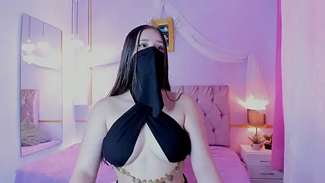 Snapshot of LeilaRasi chatting on March 14, 2025, 12:07 pm LeilaRasi online show from March 14, 2025, 12:07 pm