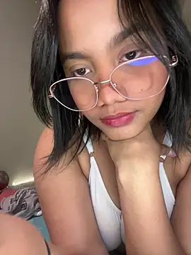 my cam online show from February 12, 2025, 4:54 am