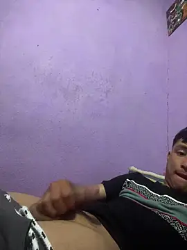 EduardoEspinoza12 online show from March 3, 2025, 5:05 am