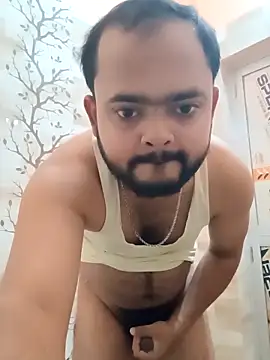 guavam65 online show from April 10, 2026, 4:58 pm