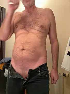 vincent1522 online show from November 17, 2025, 7:23 am