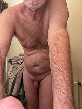 vincent1522 online show from April 16, 2026, 6:14 am