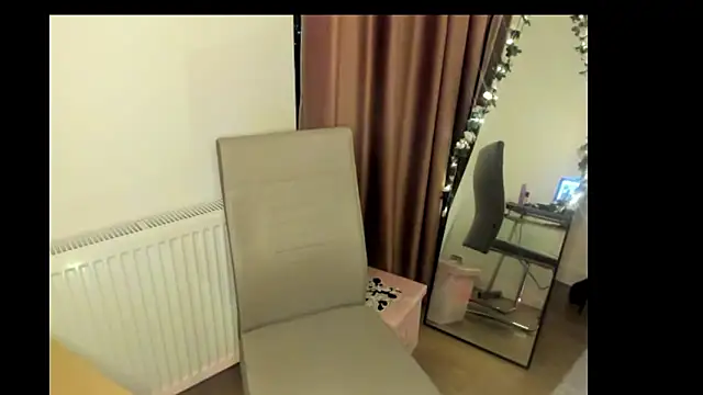 LadyLyanna online show from March 7, 2025, 6:22 pm