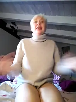 divinaerotica online show from March 27, 2026, 5:03 pm