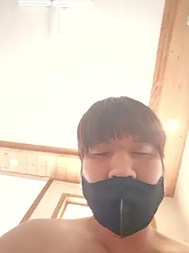 Snapshot of Tyyyggjju chatting on November 16, 2025, 4:17 am Tyyyggjju online show from November 16, 2025, 4:17 am