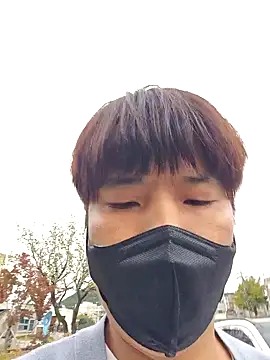 Snapshot of Tyyyggjju chatting on October 30, 2025, 7:39 am Tyyyggjju online show from October 30, 2025, 7:39 am