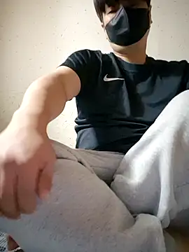 Snapshot of Tyyyggjju chatting on October 22, 2025, 3:33 pm Tyyyggjju online show from October 22, 2025, 3:33 pm