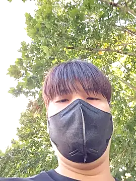 Snapshot of Tyyyggjju chatting on October 23, 2025, 5:06 am Tyyyggjju online show from October 23, 2025, 5:06 am