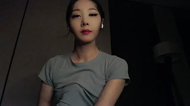 Fudzik0 online show from February 24, 2026, 3:40 am