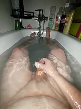 Snapshot of Usame_como_quieras chatting on November 9, 2025, 5:17 pm Usame como quieras online show from November 9, 2025, 5:17 pm