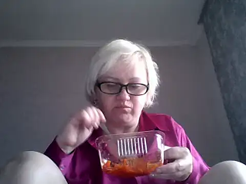 Snapshot of Mayya4321 chatting on March 10, 2025, 10:50 am Mayya4321 online show from March 10, 2025, 10:50 am