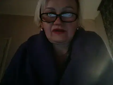 Snapshot of Mayya4321 chatting on February 27, 2025, 5:26 pm Mayya4321 online show from February 27, 2025, 5:26 pm
