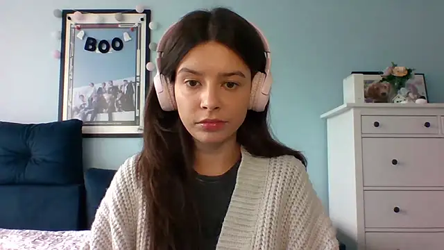 Snapshot of LariceSexy chatting on September 19, 2025, 12:09 pm LariceSexy online show from September 19, 2025, 12:09 pm