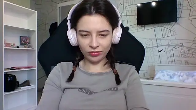 Snapshot of LariceSexy chatting on December 2, 2025, 1:13 pm LariceSexy online show from December 2, 2025, 1:13 pm