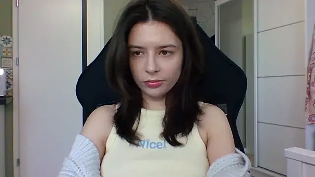 Snapshot of LariceSexy chatting on December 14, 2025, 1:28 pm LariceSexy online show from December 14, 2025, 1:28 pm