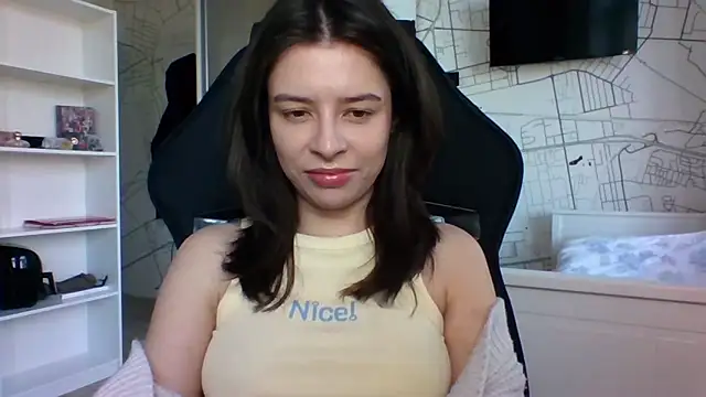 Snapshot of LariceSexy chatting on November 22, 2025, 1:21 pm LariceSexy online show from November 22, 2025, 1:21 pm