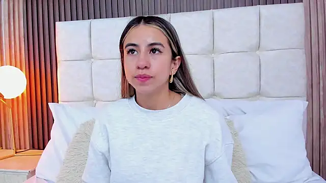 Ariana greenblat online show from April 20, 2026, 5:14 pm