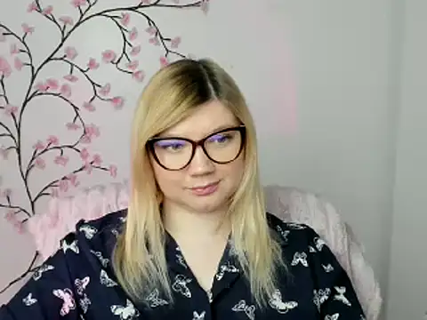 Lola moree online show from December 16, 2025, 12:42 pm