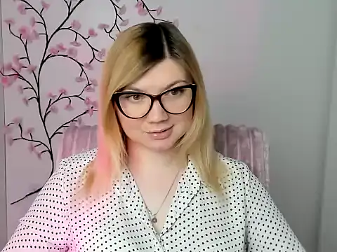 Lola moree online show from April 5, 2026, 11:39 am