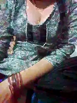 Snapshot of saaniya chatting on November 9, 2025, 6:56 pm saaniya online show from November 9, 2025, 6:56 pm