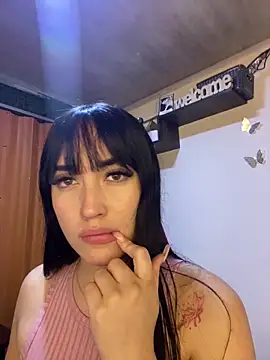 Snapshot of Melody_rousse_ chatting on November 13, 2025, 7:18 pm Melody rousse online show from November 13, 2025, 7:18 pm