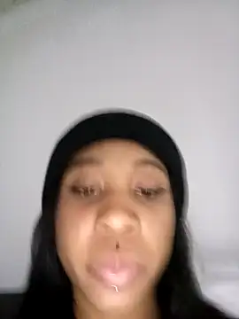 Zaira Rose  online show from March 31, 2026, 2:02 am