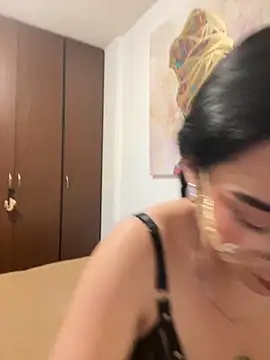 Snapshot of eileensophi chatting on October 30, 2025, 3:38 am eileensophi online show from October 30, 2025, 3:38 am